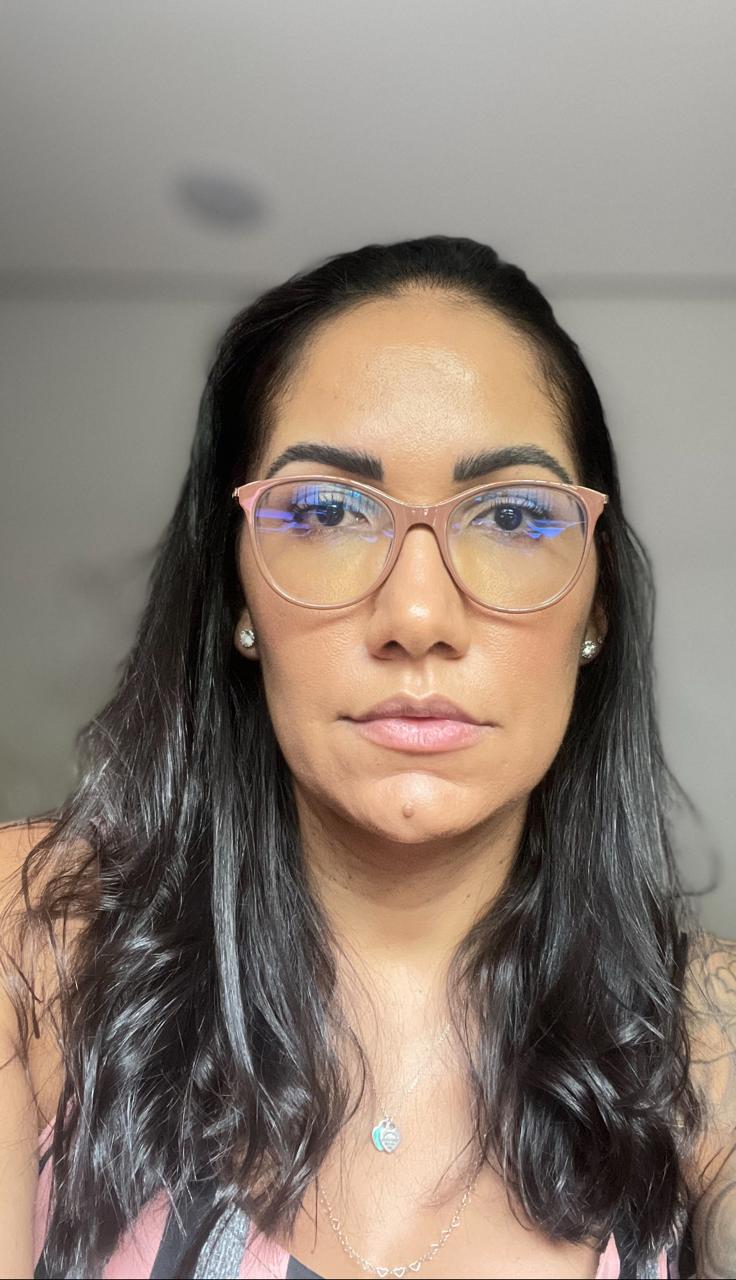  Emmanuelle Simone Nunes de Souza Mitchell